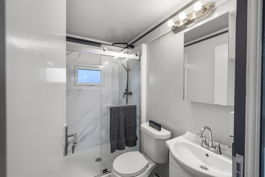 NestVest - Model Unit